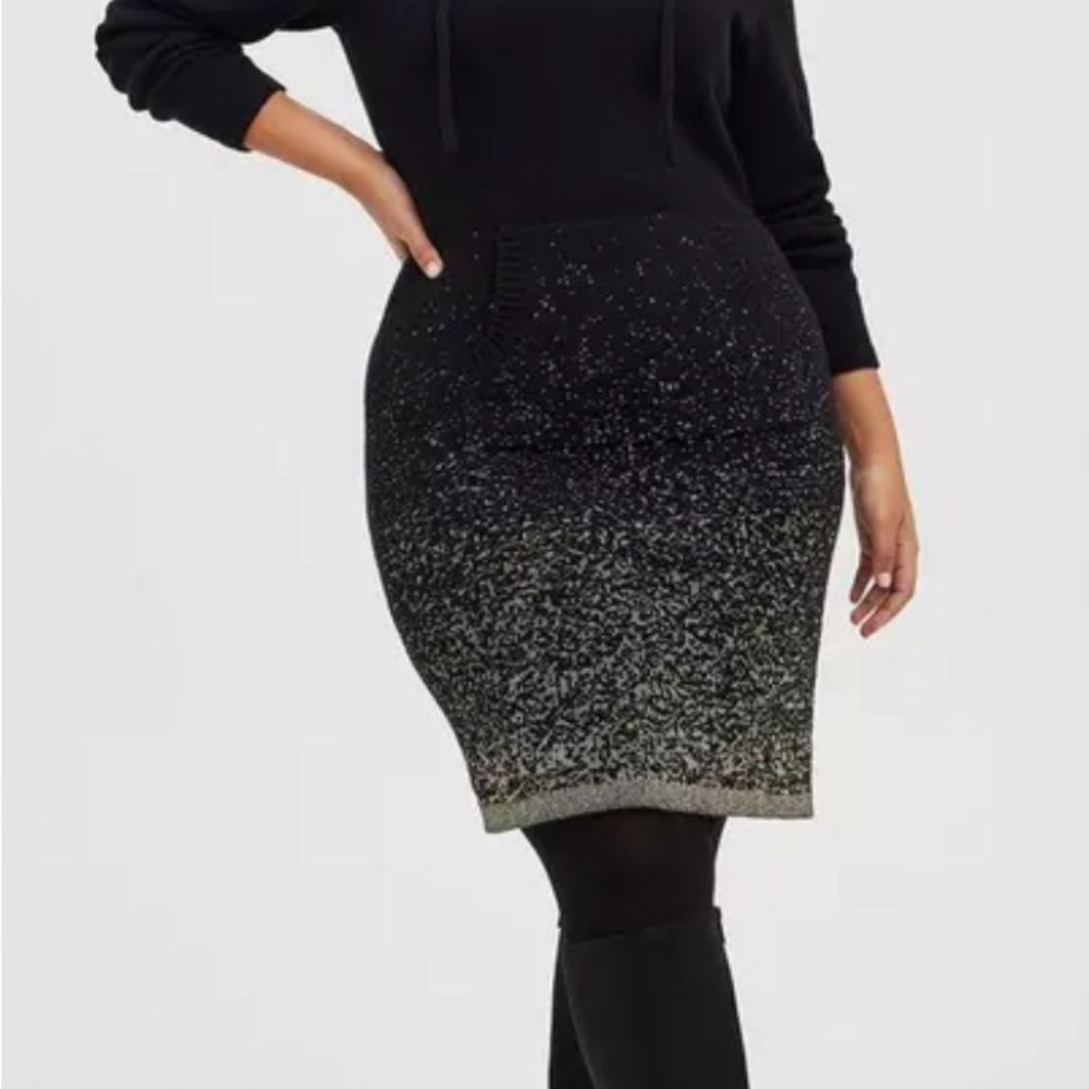 HP🎉Hoodie Dress - Black & Gold Ombre - Picture 4 of 9